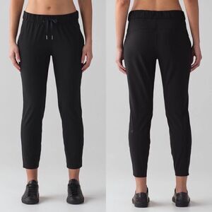 Lululemon On The Fly Pant *Woven